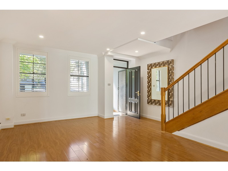 12A Beaconsfield Street, Alexandria NSW 2015