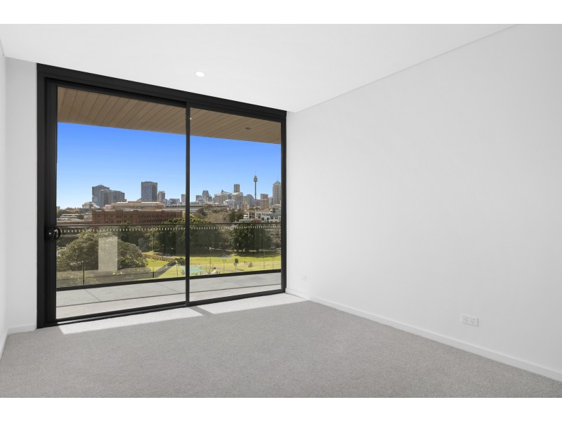 1102/2 Cowper Road, Glebe NSW 2037