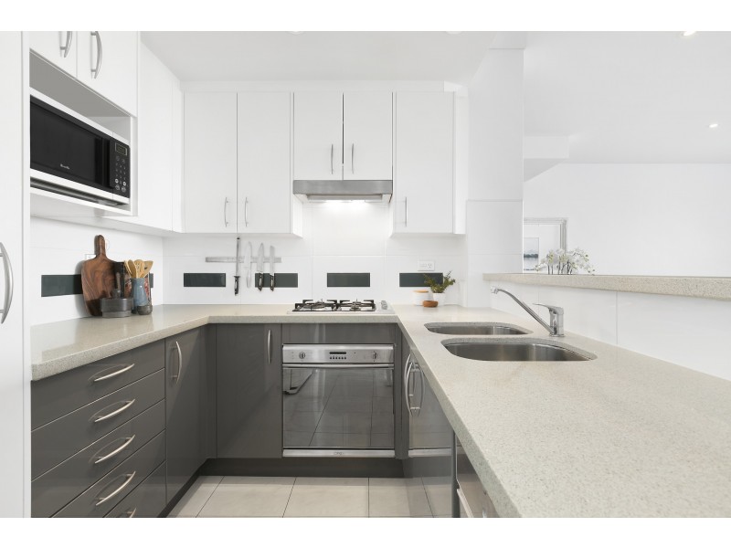 804/5 Potter Street, Waterloo NSW 2017