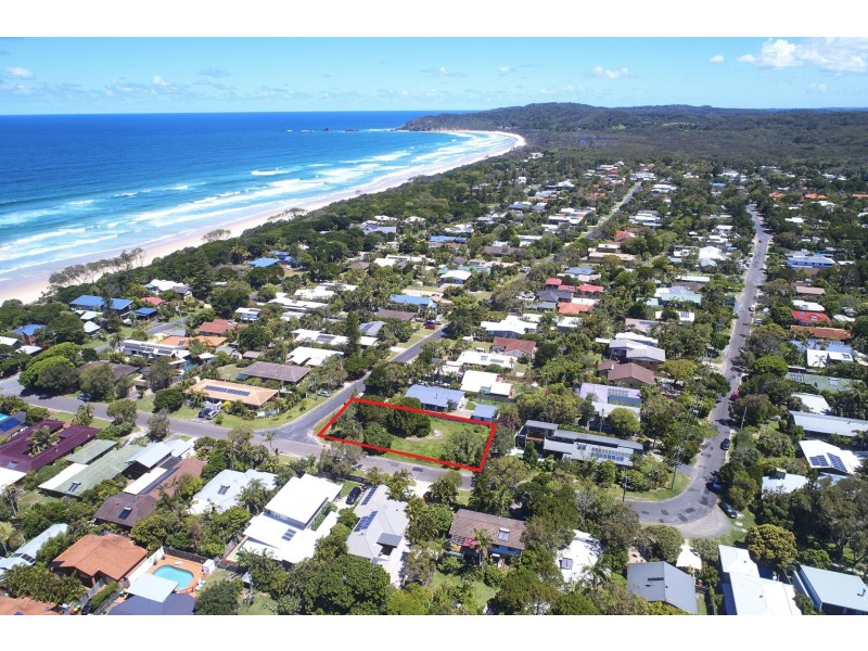 2 Brandon Street, Suffolk Park NSW 2481