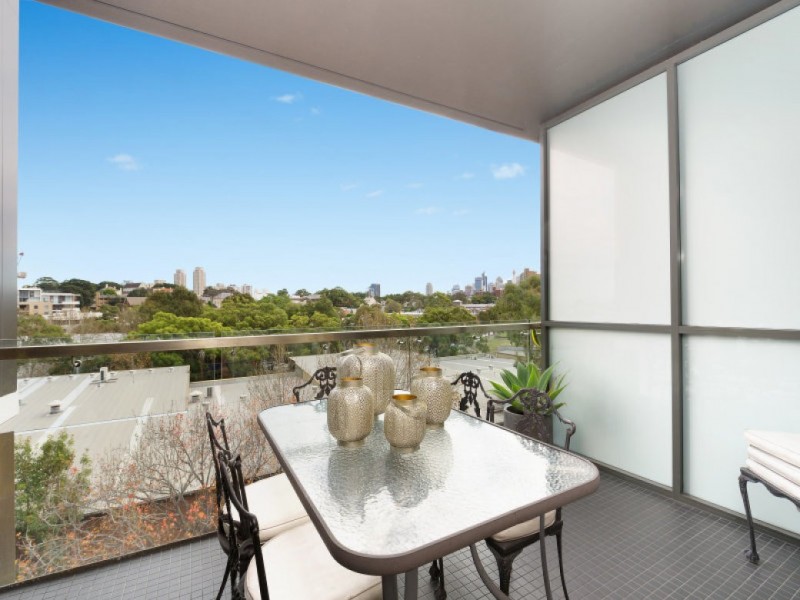 504/850 Bourke Street, Waterloo NSW 2017