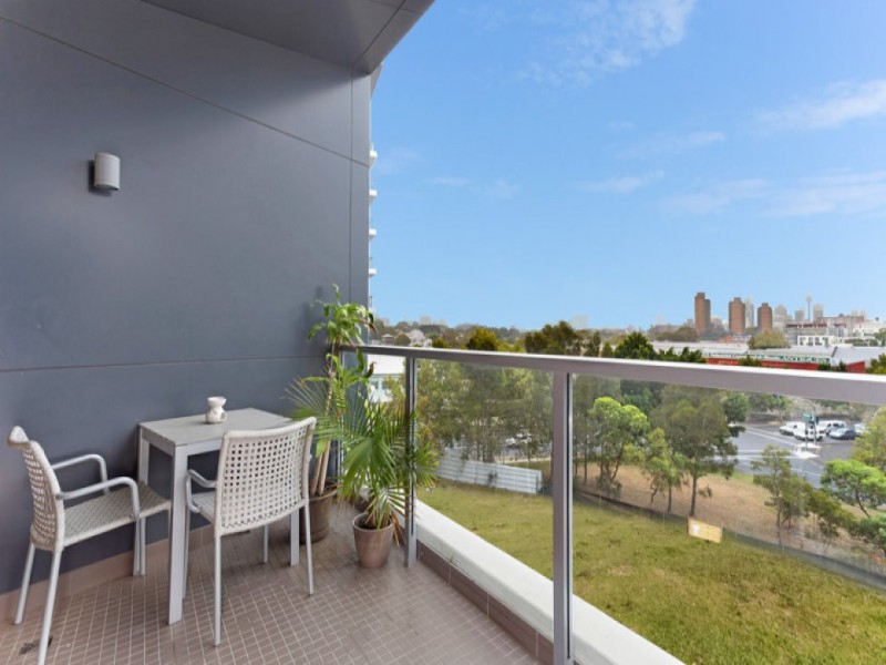 50/1 Thread Lane, Waterloo NSW 2017