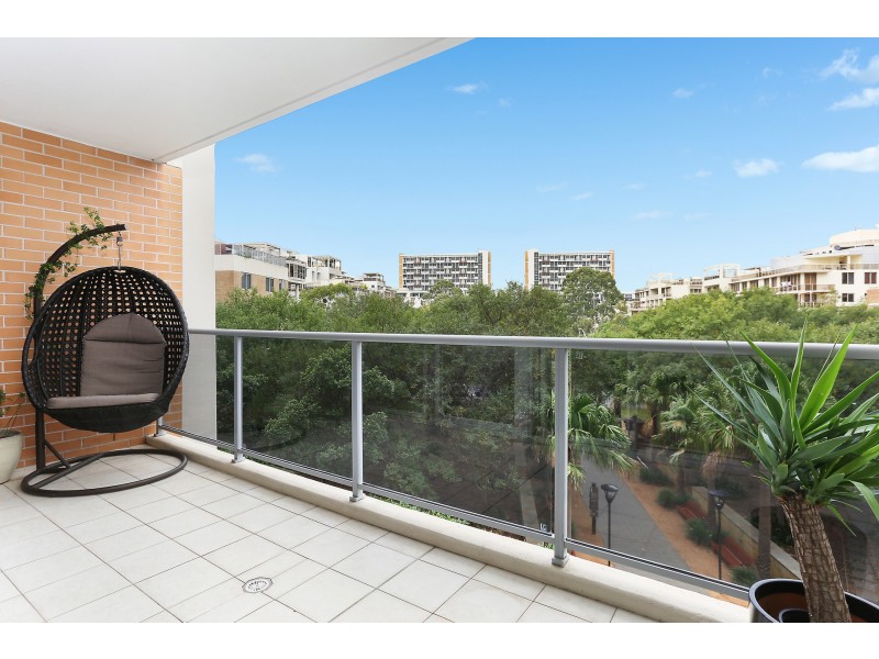 99/804 Bourke Street, Waterloo NSW 2017