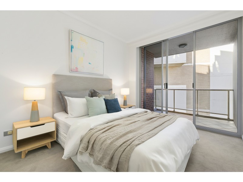 221/806 Bourke Street, Waterloo NSW 2017