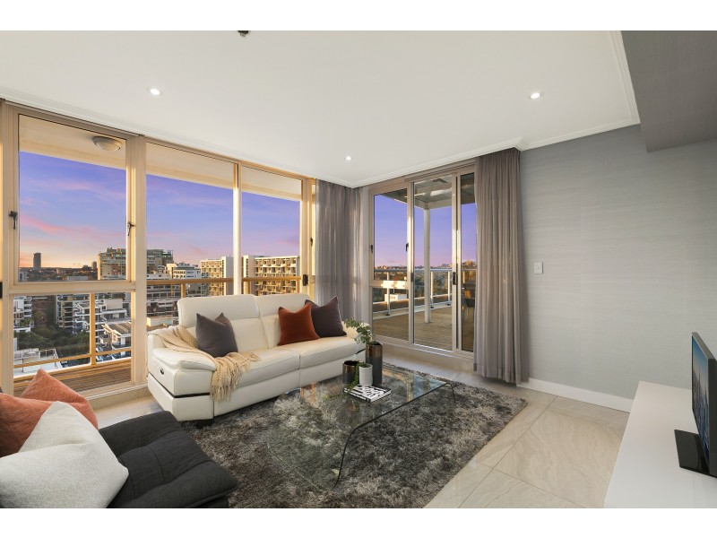 375/8 Lachlan Street, Waterloo NSW 2017