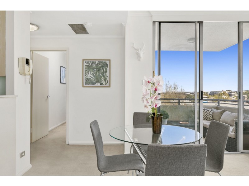 199/806 Bourke Street, Waterloo NSW 2017