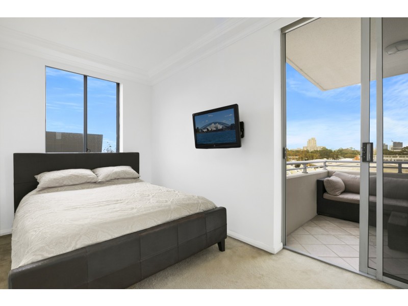 199/806 Bourke Street, Waterloo NSW 2017