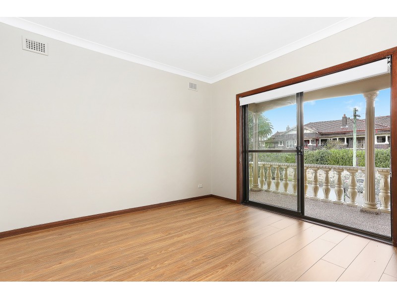 16 Winkurra Street, Kensington NSW 2033