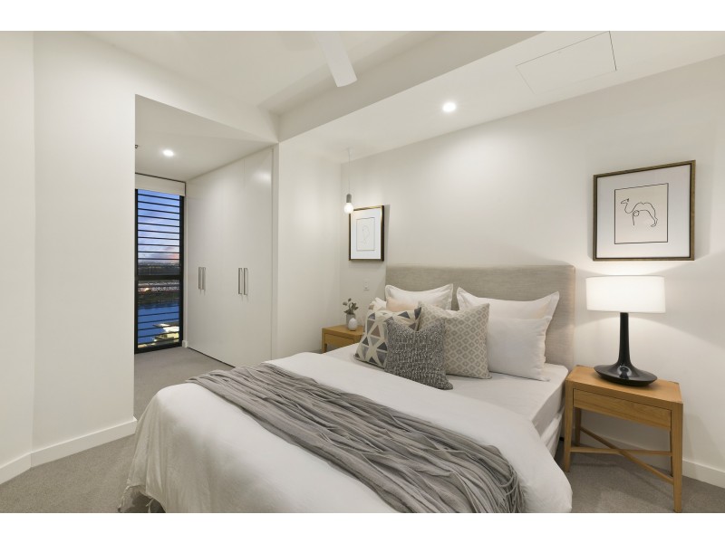 B902/24 Levey Street, Wolli Creek NSW 2205