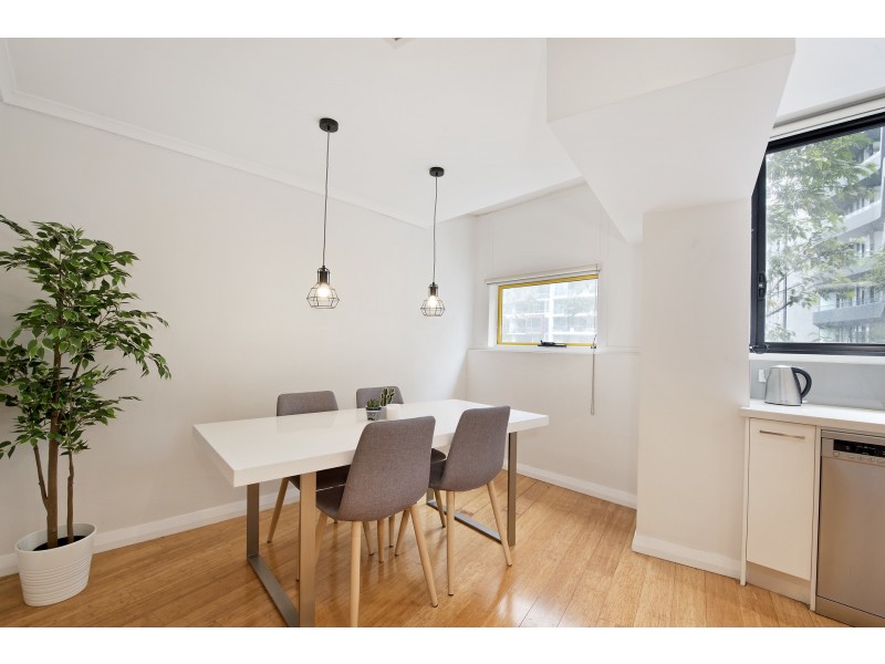 105/11A Lachlan Street, Waterloo NSW 2017