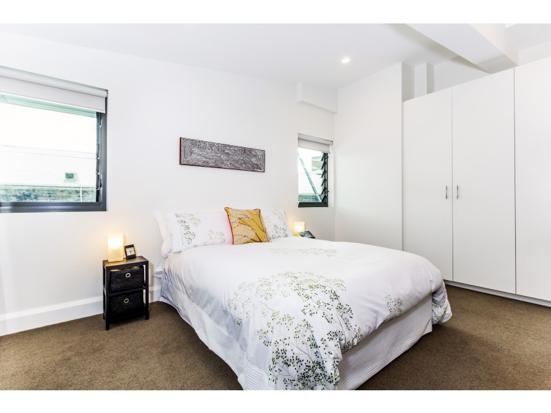 18/9 Danks Street, Waterloo NSW 2017