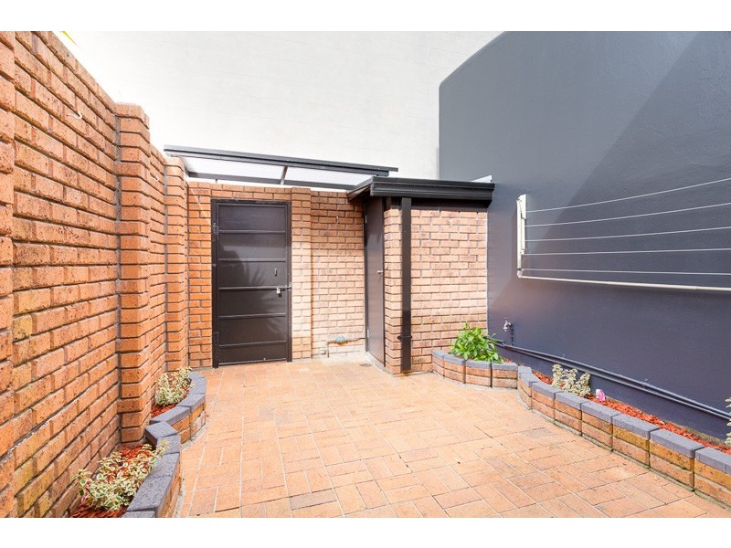 67 Boronia Street, Redfern NSW 2016