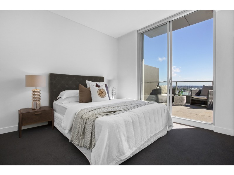 905/18 Ebsworth Street, Zetland NSW 2017