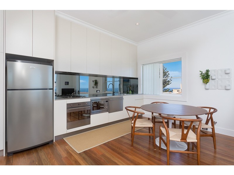 8/34A Fletcher Street, Tamarama NSW 2026