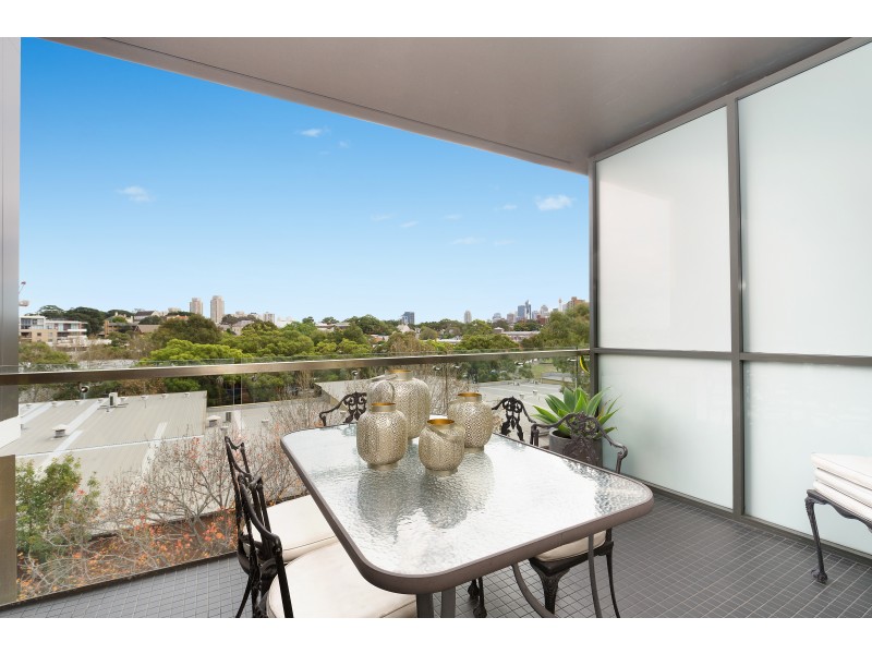 504/850 Bourke Street, Waterloo NSW 2017