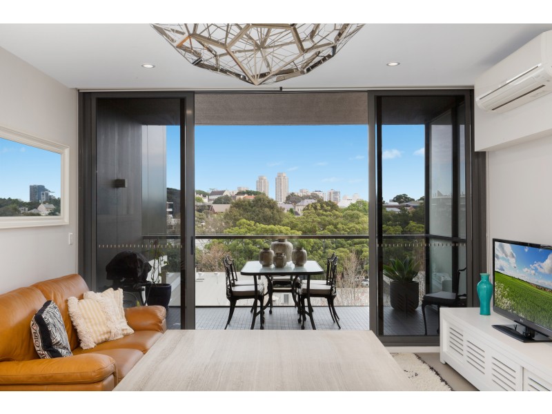 504/850 Bourke Street, Waterloo NSW 2017