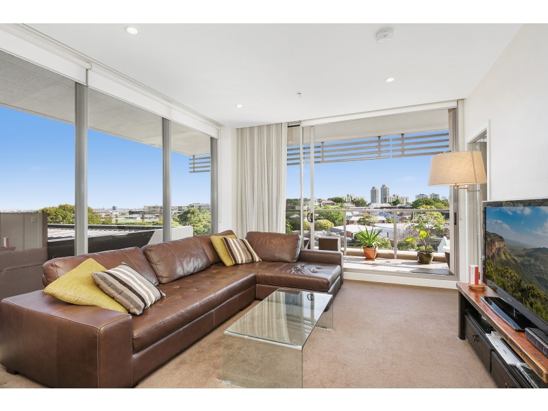 37/830 Bourke Street, Waterloo NSW 2017