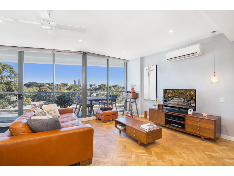 31/834 Bourke  Street, Waterloo NSW 2017