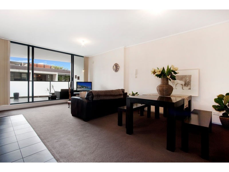 E402/3 Hunter Street, Waterloo NSW 2017