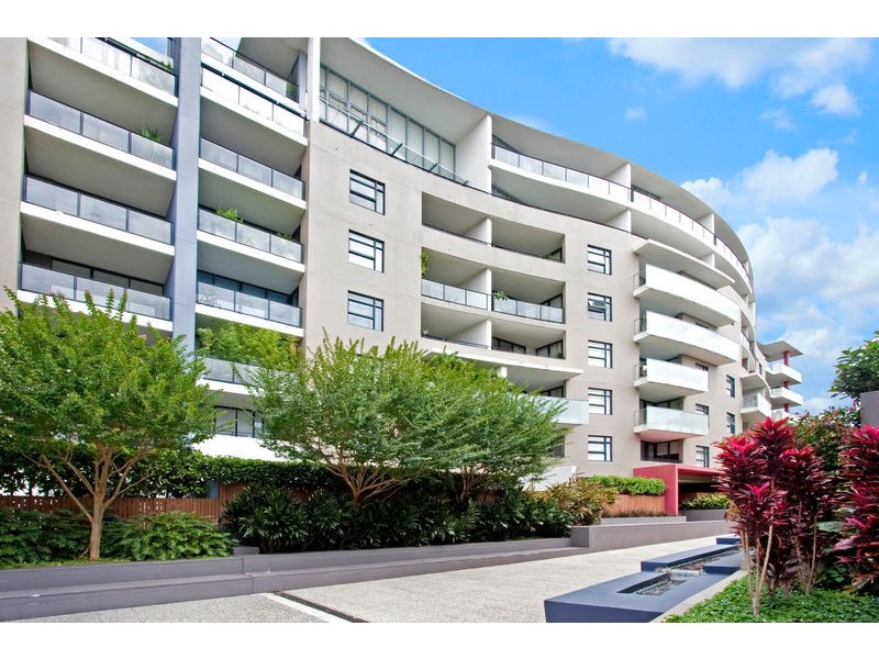 E402/3 Hunter Street, Waterloo NSW 2017