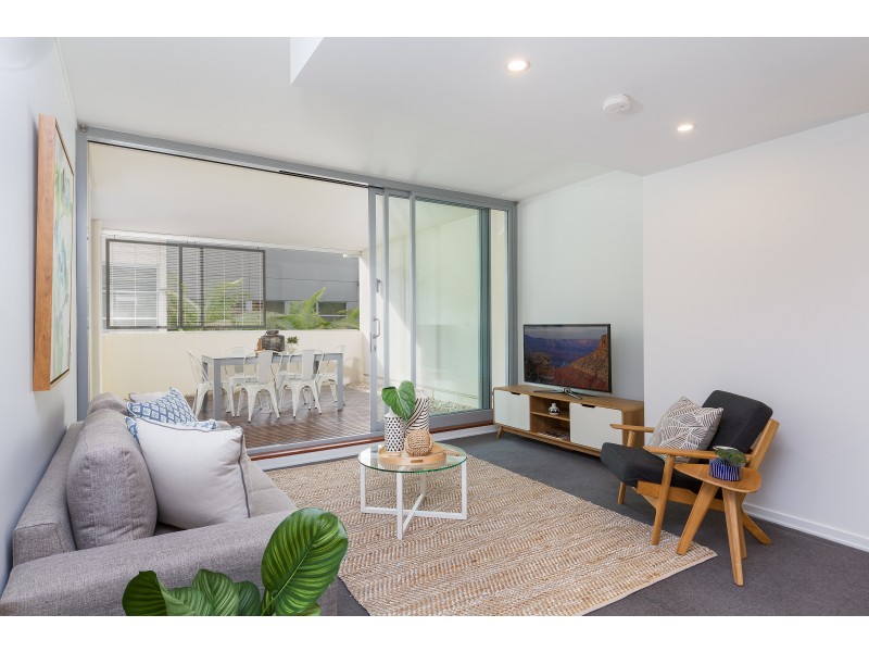 212/2-4 Powell Street, Waterloo NSW 2017