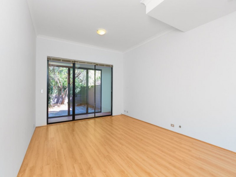 31 Railway Avenue, Stanmore NSW 2048