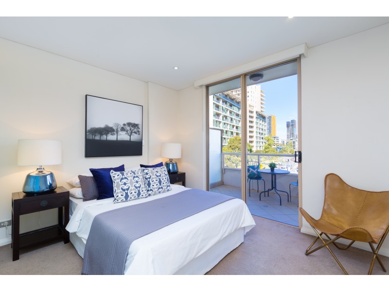 8/28 Crystal Street, Waterloo NSW 2017