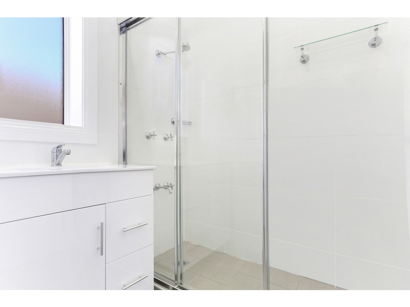 12 Leslie Street, Roselands NSW 2196