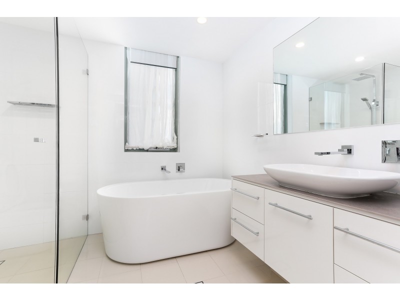 402/3 Black Lion Place, Kensington NSW 2033