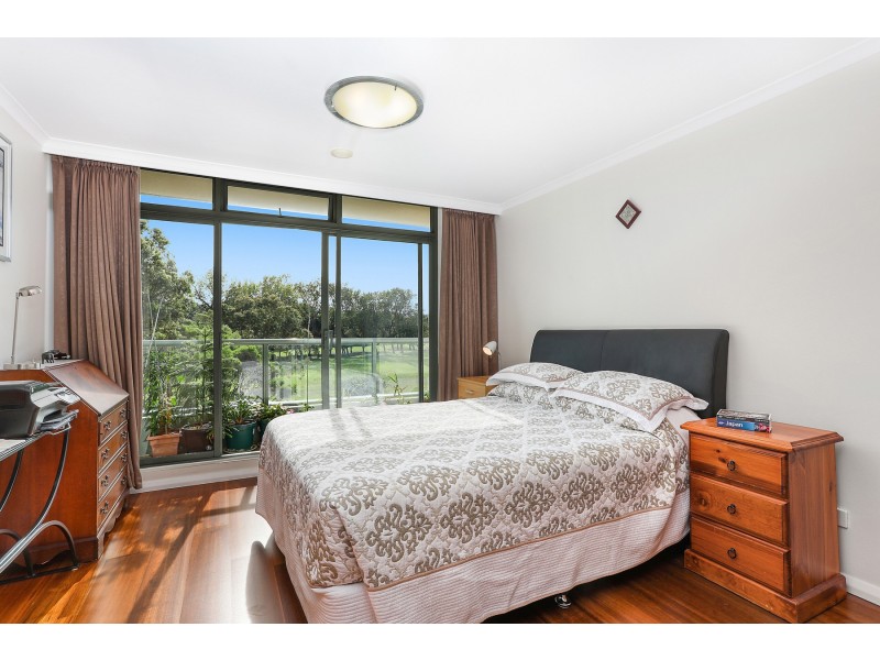 402/3 Black Lion Place, Kensington NSW 2033