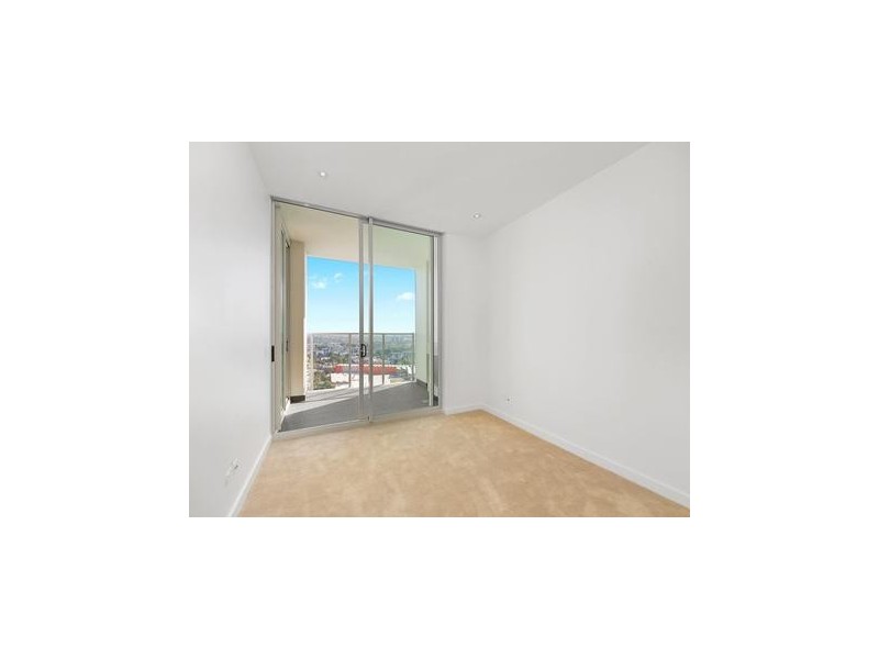 2302/15 Gadigal Avenue, Zetland NSW 2017