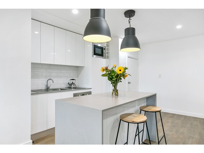 G09/11a Lachlan Street, Waterloo NSW 2017