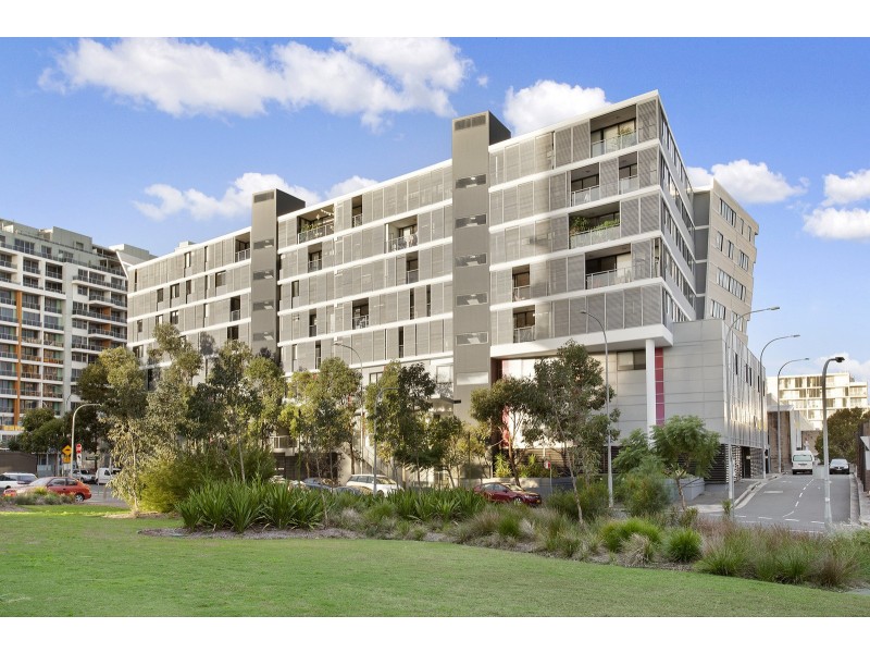 G09/11a Lachlan Street, Waterloo NSW 2017