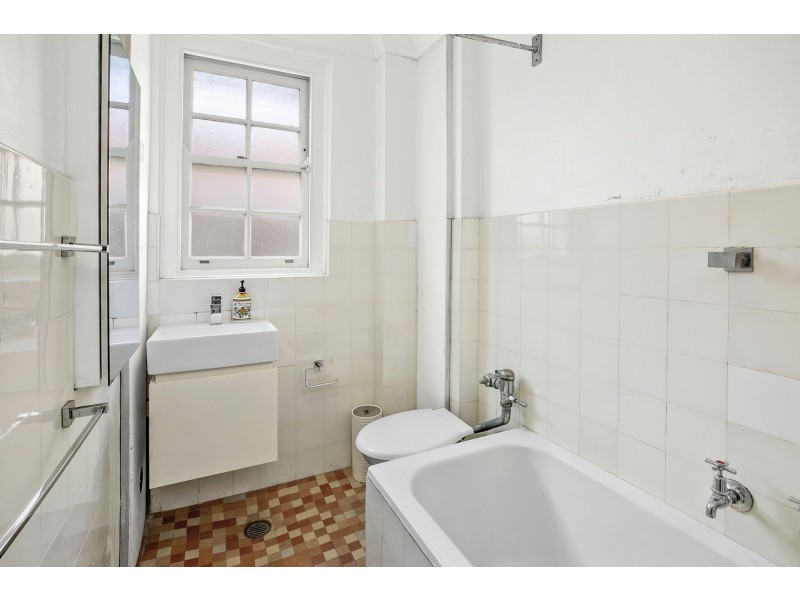 8/5-11 Samuel Terry Avenue, Kensington NSW 2033