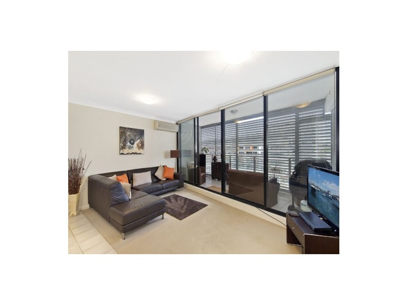 407/11A Lachlan Street, Waterloo NSW 2017