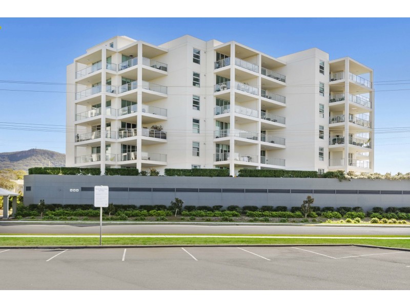 602/3 Grand Court, Fairy Meadow NSW 2519