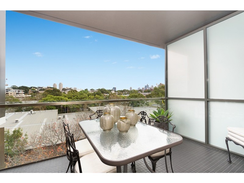 504/850 Bourke Street, Waterloo NSW 2017