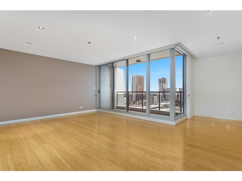 1235/4 Lachlan Street, Waterloo NSW 2017