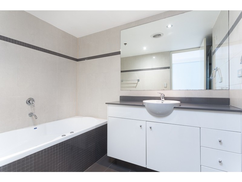 1235/4 Lachlan Street, Waterloo NSW 2017