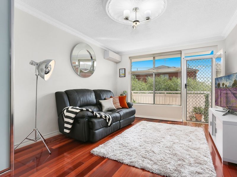 6/2 Barber Avenue, Eastlakes NSW 2018