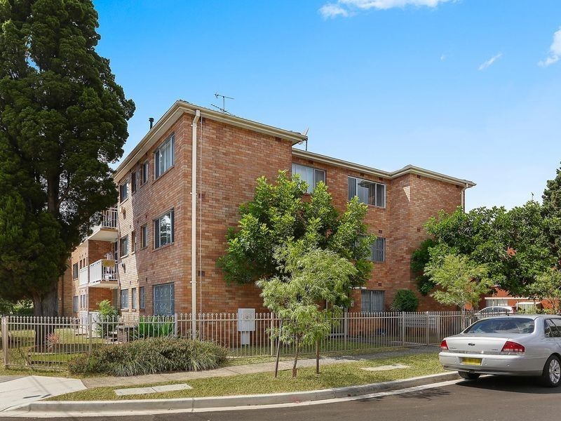 6/2 Barber Avenue, Eastlakes NSW 2018