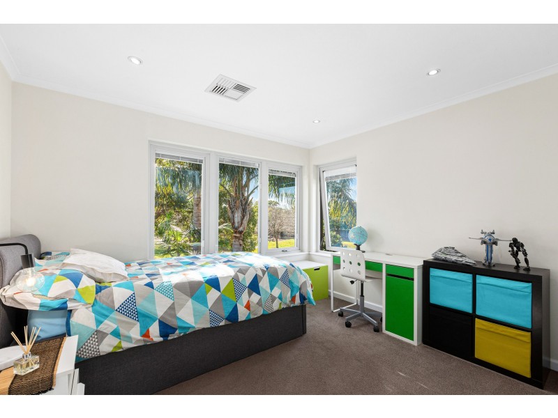 42 Dransfield Avenue, Mascot NSW 2020