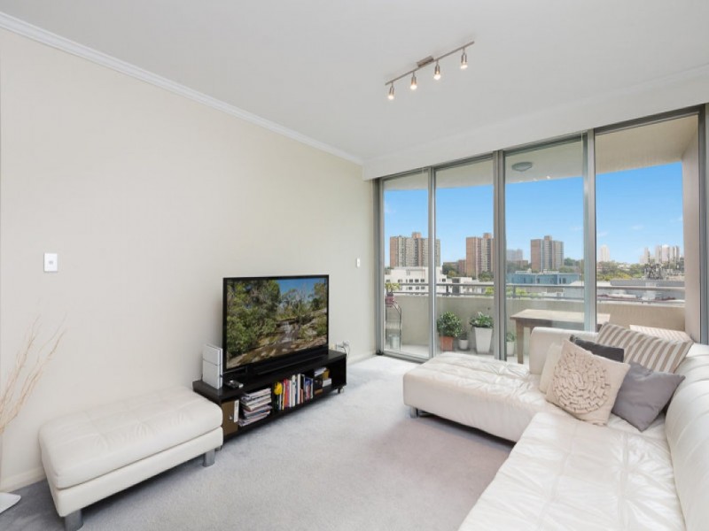 72/788 Bourke Street, Waterloo NSW 2017