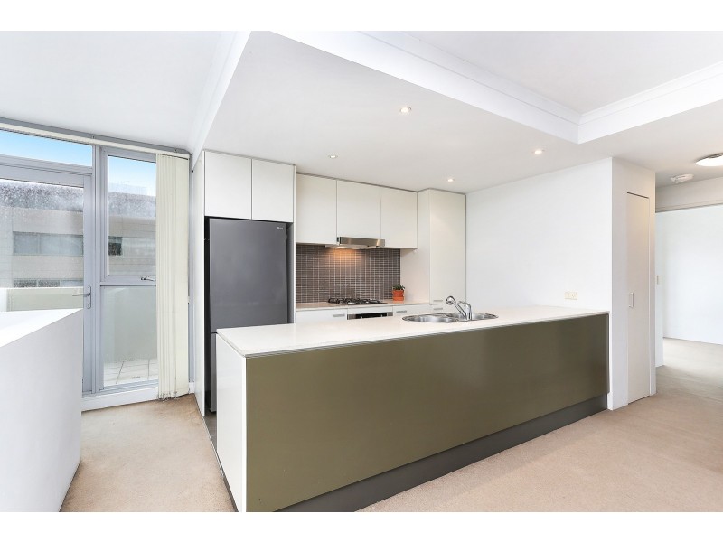 27/4 Hutchinson Walk, Zetland NSW 2017