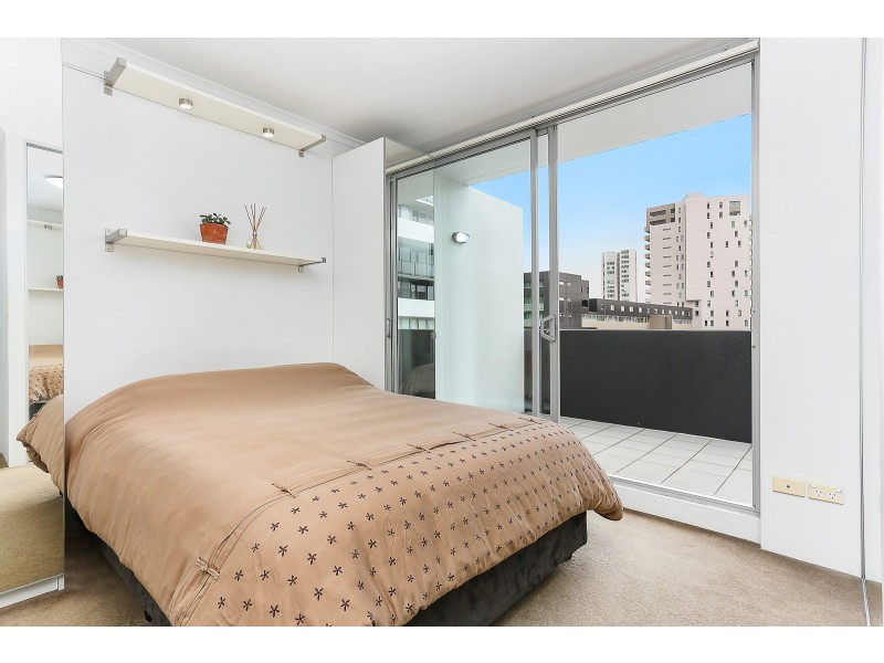 27/4 Hutchinson Walk, Zetland NSW 2017