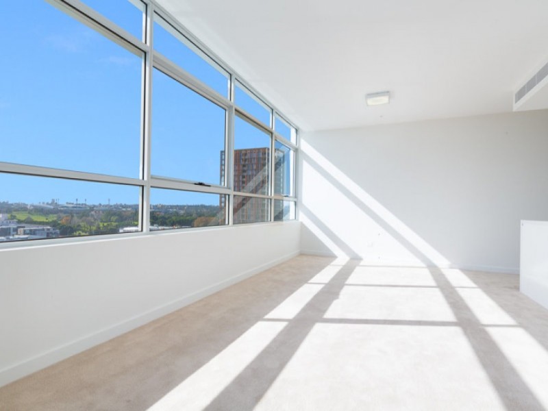 1701/15 Gadigal Avenue, Zetland NSW 2017