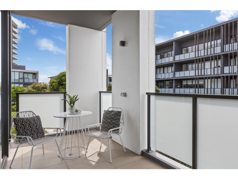 774/2 Cooper Place, Zetland NSW 2017