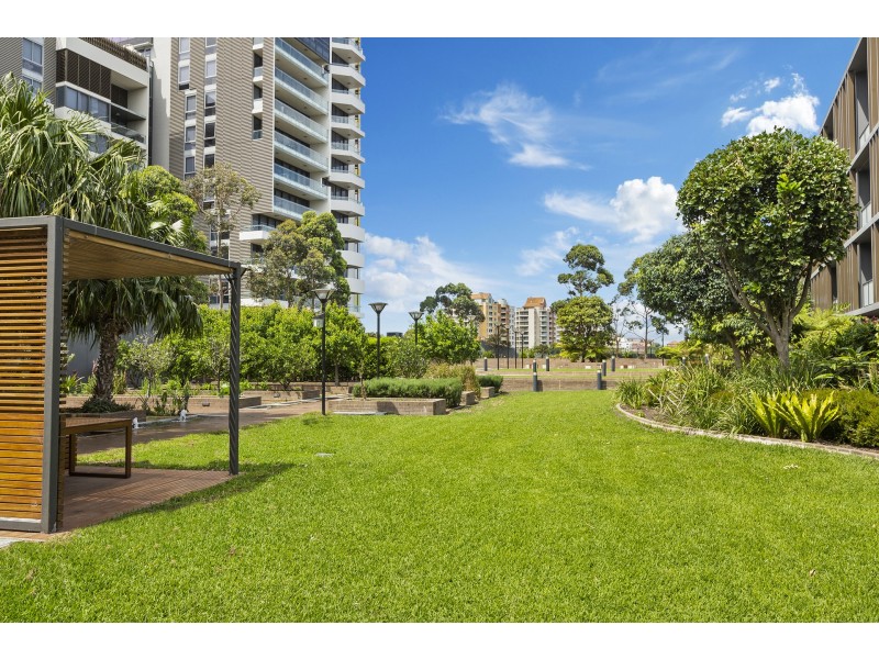 774/2 Cooper Place, Zetland NSW 2017