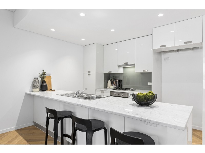 26/9 Danks Street, Waterloo NSW 2017