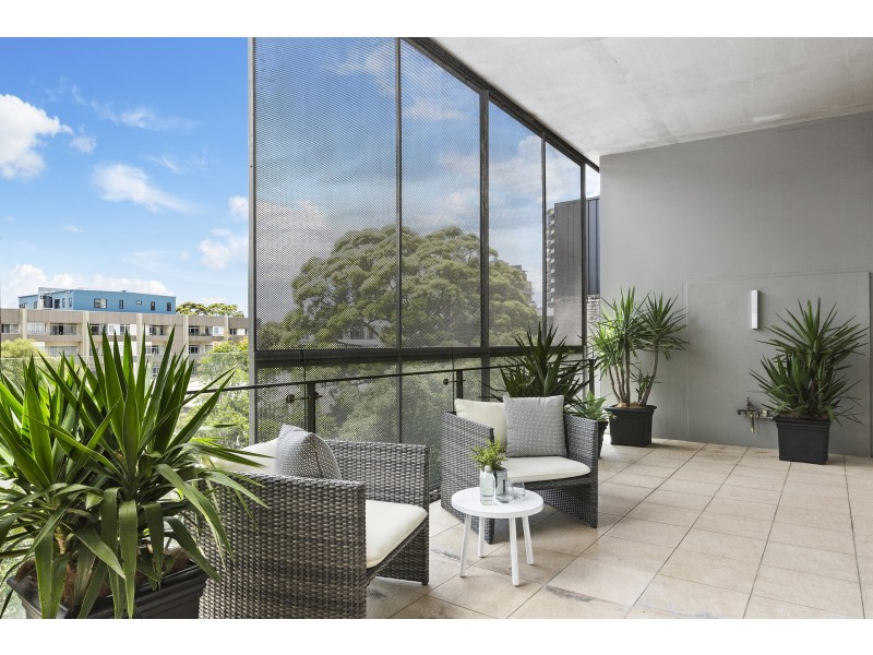 26/9 Danks Street, Waterloo NSW 2017